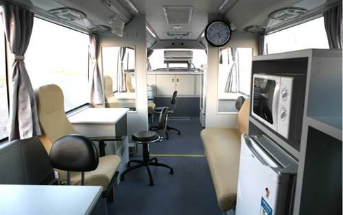 獻(xiàn)血車安全嗎？生產(chǎn)廠家通過這三點(diǎn)告訴你非常安全。02