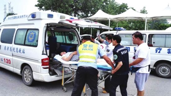 廣州救護車的容量配置，成社會關(guān)注問題01